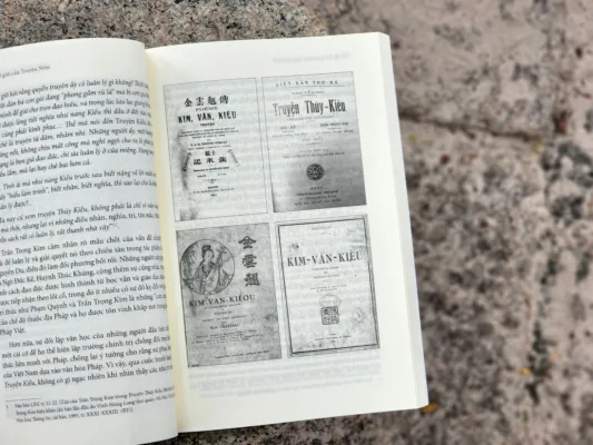 Chữ Nôm được phát triển mạnh trong văn học từ thế kỷ XV.