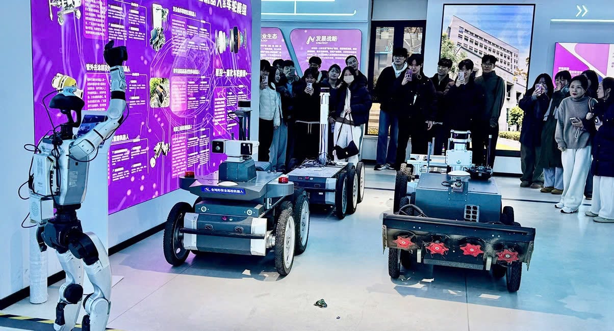 stem-tour-cong-nghe-ai