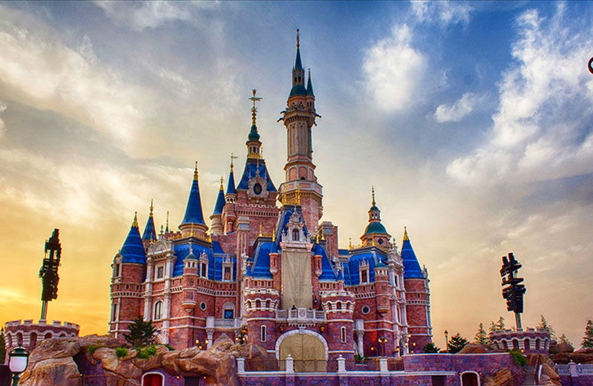 shanghai-disneyland